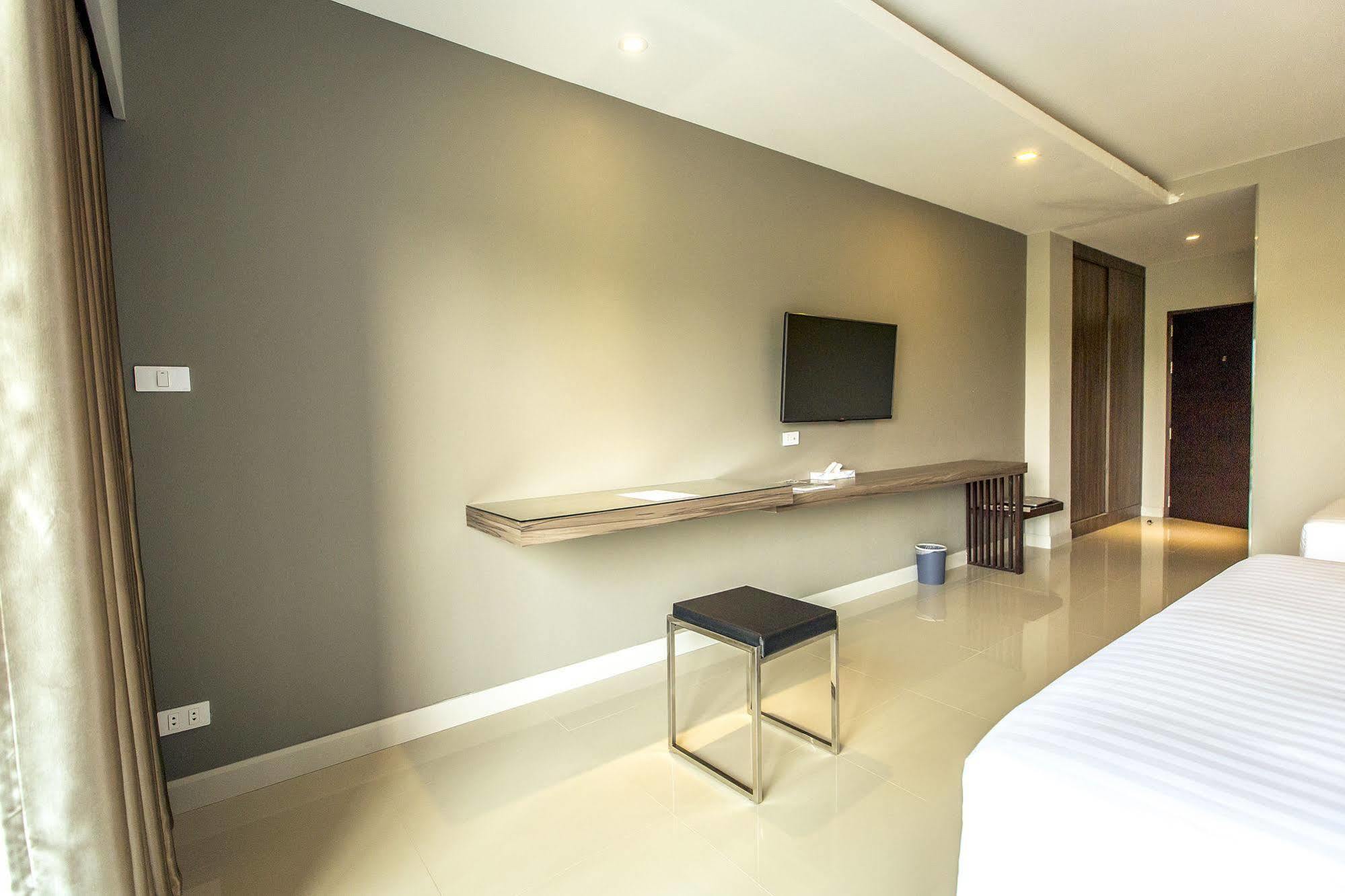 V Hotel Ubon Ratchathani Zewnętrze zdjęcie