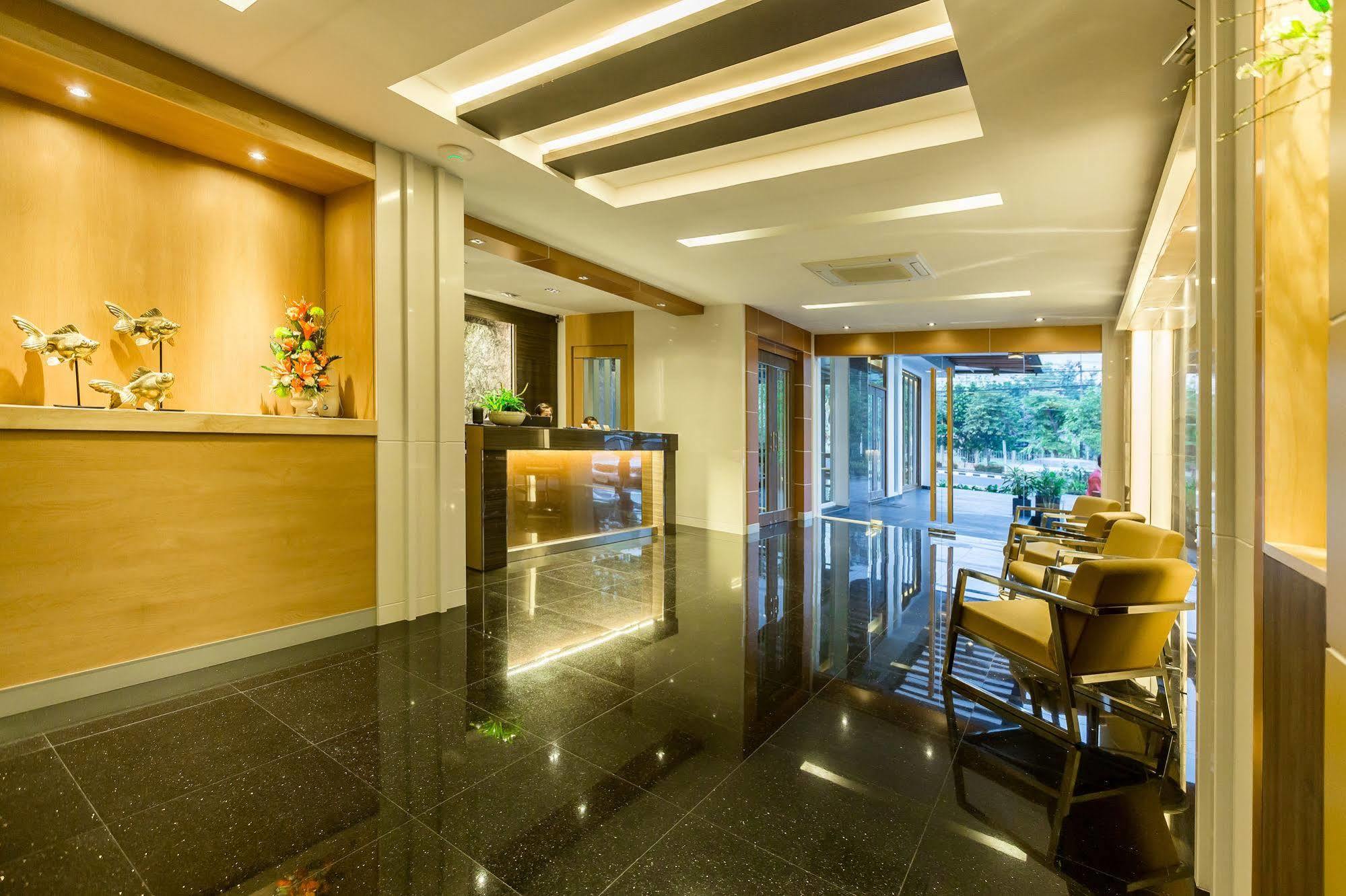 V Hotel Ubon Ratchathani Zewnętrze zdjęcie