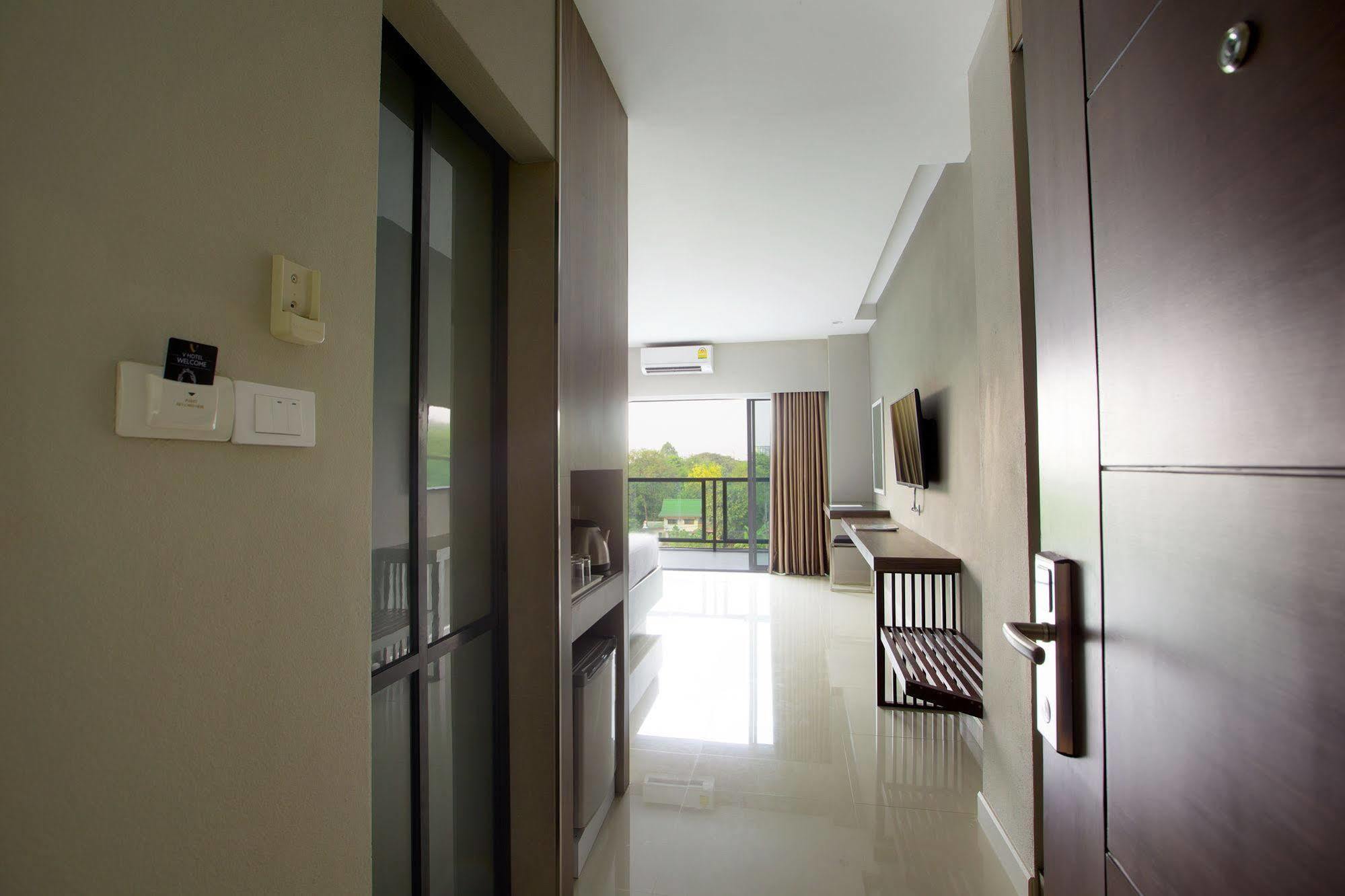 V Hotel Ubon Ratchathani Zewnętrze zdjęcie